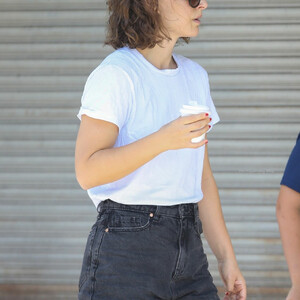 Leggy Natalie Portman Steps Out to Grab Coffee in Sydney (16 Photos) – Leaked Nudes