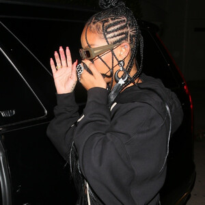 celeb nude Rihanna 047 pic