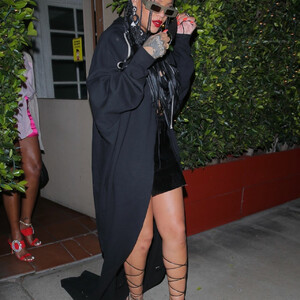 Naked Celebrity Pic Rihanna 107 pic