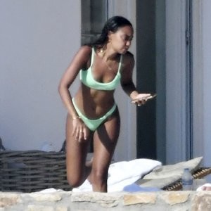 Naked Celebrity Leigh-Anne Pinnock 096 pic