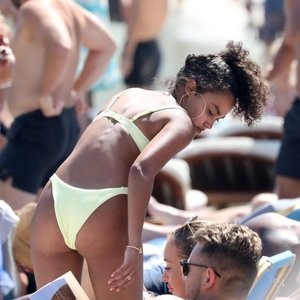 Naked Celebrity Leigh-Anne Pinnock 008 pic