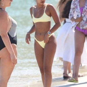 Naked Celebrity Pic Leigh-Anne Pinnock 009 pic