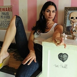 Celeb Naked Lela Loren 112 pic