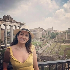 Naked Celebrity Pic Lela Loren 127 pic