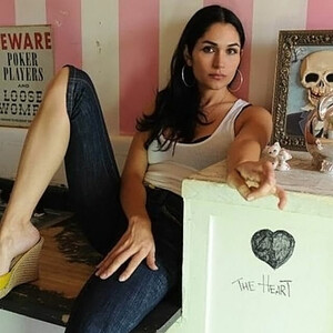 celeb nude Lela Loren 137 pic