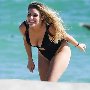 Lele Pons Shows Off Her Butt in a Black Swimsuit in Miami Beach (45 Photos) – Leaked Nudes