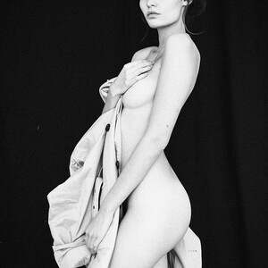 Celebrity Nude Pic Lena Simonne 013 pic