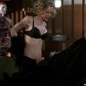 Nude Celeb Leslie Mann 074 pic