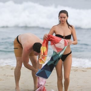 Liam Hemsworth Shows Off His Ripped Beach Bod During A Morning Swim With Gabriella Brooks In Byron Bay (25 Photos) - Leaked Nudes