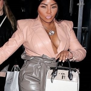 Lil’ Kim Seen Outside Craig’s Restaurant in West Hollywood (163 Photos) – Leaked Nudes