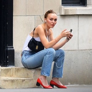 Leaked Lily-Rose Depp 003 pic