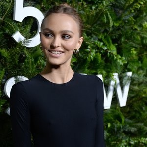 Lily-Rose Depp Braless (68 Photos) - Leaked Nudes