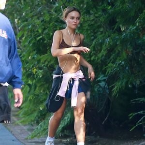 Nude Celeb Pic Lily-Rose Depp 011 pic