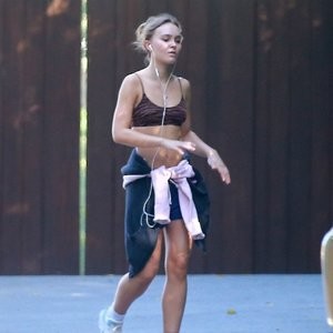 Leaked Celebrity Pic Lily-Rose Depp 015 pic