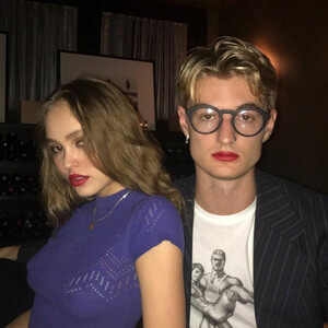 nude celebrities Lily-Rose Depp 029 pic
