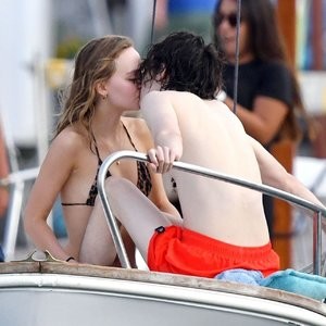 Leaked Lily-Rose Depp 023 pic