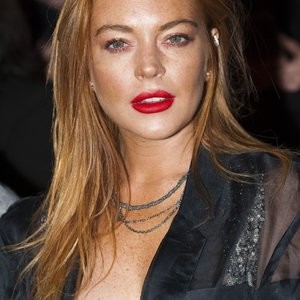 Lindsay Lohan Nipple Slip (20 Photos) – Leaked Nudes