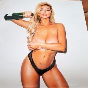 Naked celebrity picture Lindsey Pelas 058 pic
