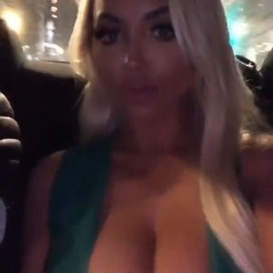 Leaked Celebrity Pic Lindsey Pelas 016 pic