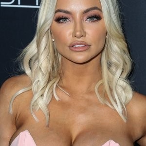 Celebrity Nude Pic Lindsey Pelas 004 pic