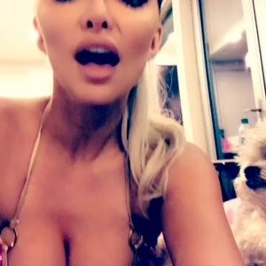 Real Celebrity Nude Lindsey Pelas 034 pic