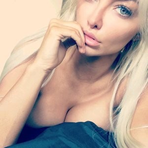 Lindsey Pelas Topless (6 New Photos + Gif) - Leaked Nudes