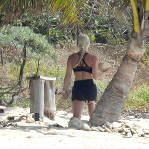 Free Nude Celeb Lindsey Vonn 002 pic