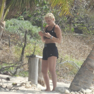 Free Nude Celeb Lindsey Vonn 034 pic