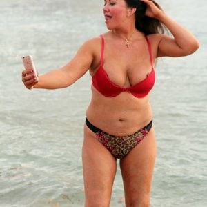 Famous Nude Lisa Appleton 030 pic