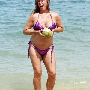 Naked celebrity picture Lisa Appleton 002 pic