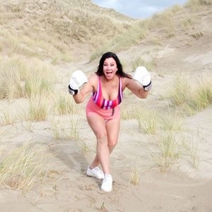 Free nude Celebrity Lisa Appleton 032 pic