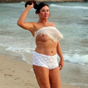 Celeb Nude Lisa Appleton 061 pic
