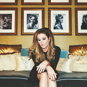 Newest Celebrity Nude Lisa Marie Presley 007 pic