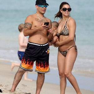 Lisandra Silva Wears a Bikini as She Poses on the Beach in Miami (5 Photos) - Leaked Nudes