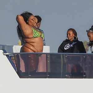 Nude Celebrity Picture Lizzo 049 pic