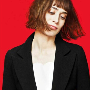 Leaked Lizzy Caplan 095 pic