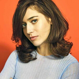 Naked celebrity picture Lizzy Caplan 109 pic