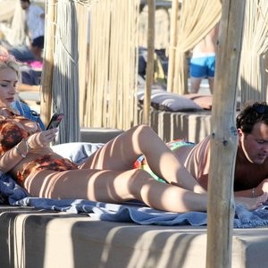 Best Celebrity Nude Lottie Moss 010 pic