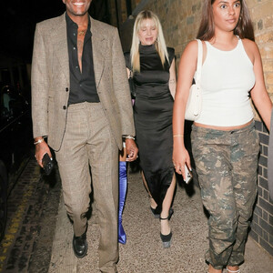 Leaked Celebrity Pic Lottie Moss 030 pic