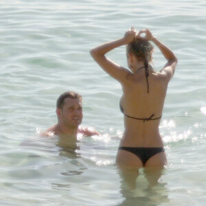 Real Celebrity Nude Luisana Lopilato 051 pic