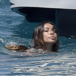 celeb nude Madalina Diana Ghenea 034 pic