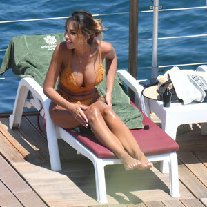 celeb nude Madalina Diana Ghenea 034 pic