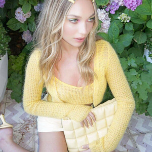 Nude Celeb Maddie Ziegler 065 pic