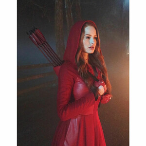 Hot Naked Celeb Madelaine Petsch 085 pic