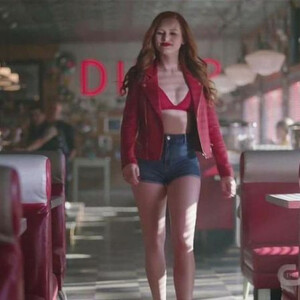 Celeb Naked Madelaine Petsch 139 pic