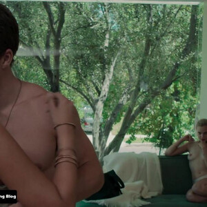nude celebrities Madeline Brewer 015 pic