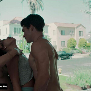 Free nude Celebrity Madeline Brewer 019 pic