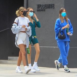 Madison Beer Puts on a Leggy Display for a Lunch with Friends at Croft Alley (89 Photos) - Leaked Nudes