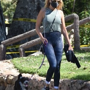 Malin Akerman Goes on a Walk with Her Dog in Los Feliz (22 Photos) - Leaked Nudes