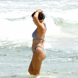 Celebrity Naked Maren Morris 058 pic